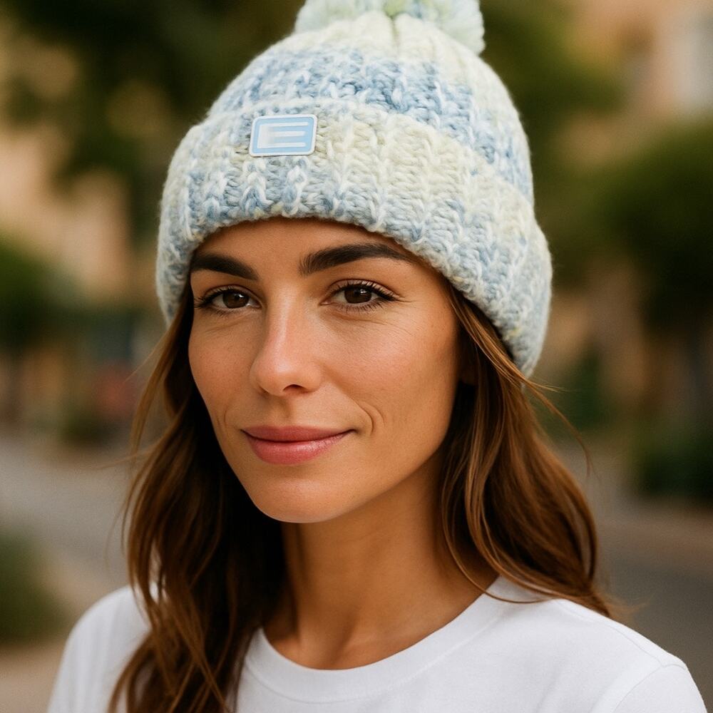 Pistil Poppy Beanie Hat Pom Cable Knit Skull Fleece Lining Medium Weight OS